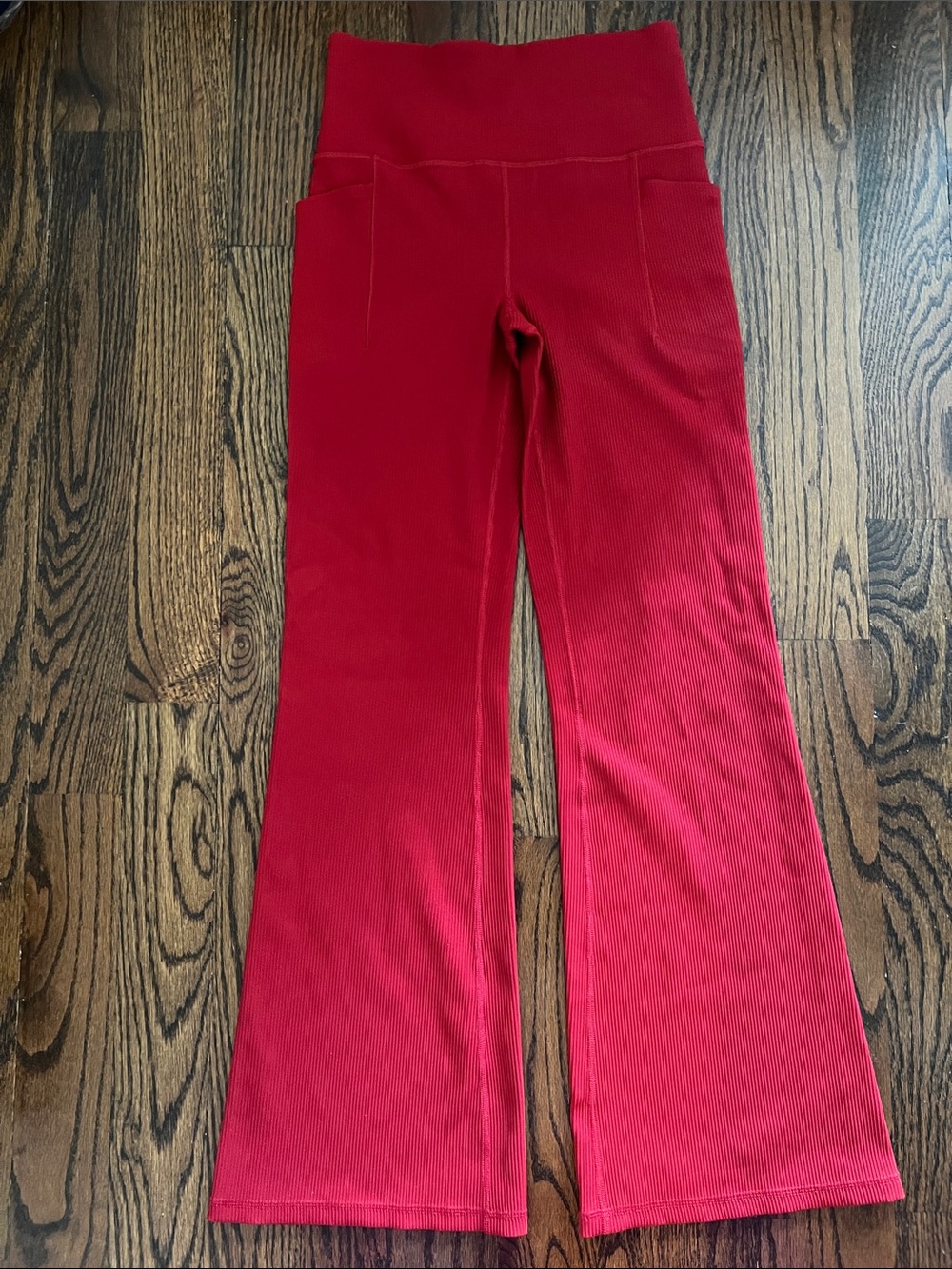 Athleta Women’s Red Flared Ribbed Pants M Medium